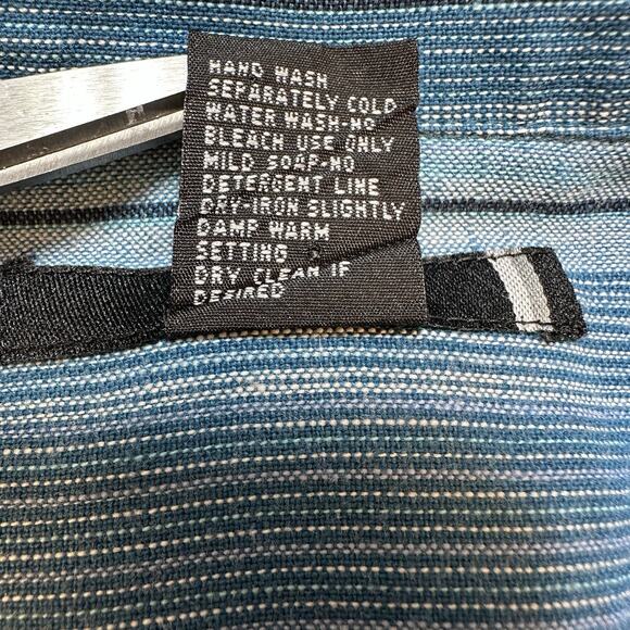 Visitor 100% Linen Men's‎ Casual Shirt L Textured Striped Coastal Beachy Grandpa - Picture 4 of 7